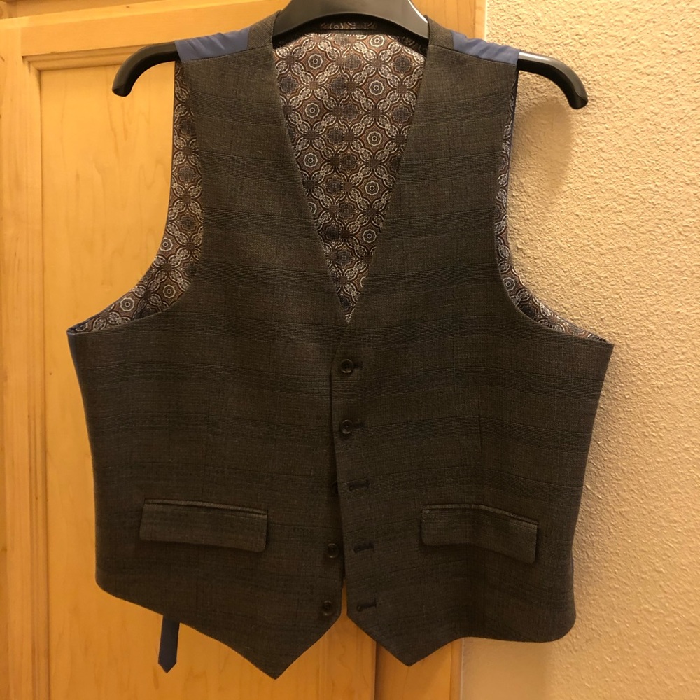 4 Men vests